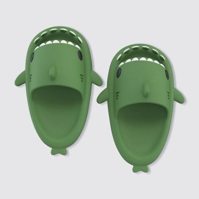 New Summer Slippers Lovely Shark Shape Slides outdoor Shoes. Kids Children Flip Flops Lightweight Open Toe Beach Pool Slides Sandals Shark Shower Slipper Toddler Non-Slip Summer Slippers Water Shoes